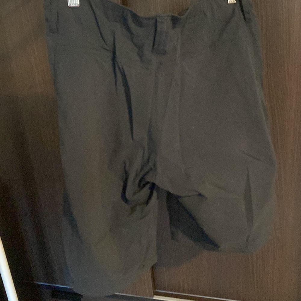 Merrell shorts - Picture 2 of 4